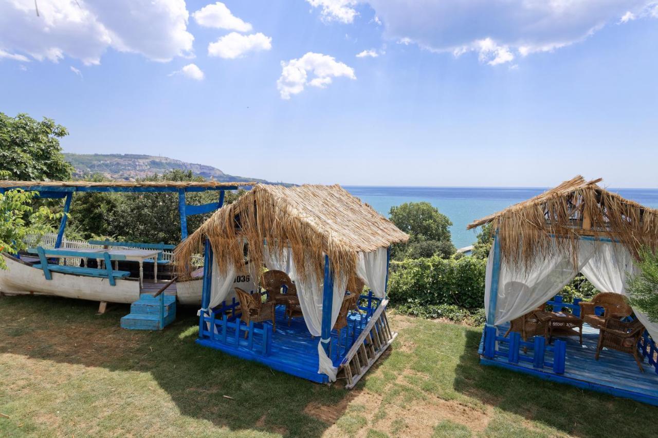 Hotel Iceberg Balchik Extérieur photo