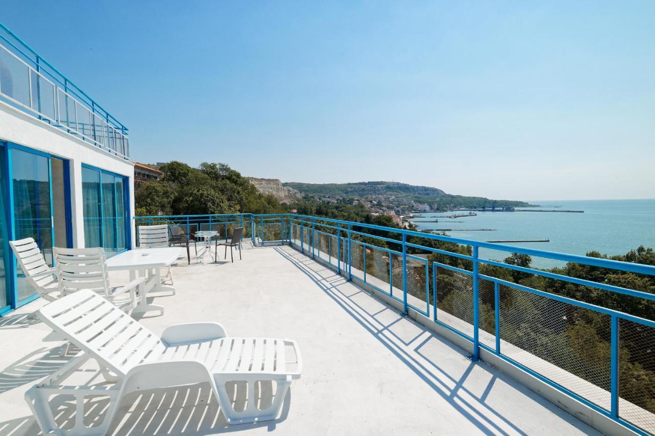 Hotel Iceberg Balchik Extérieur photo